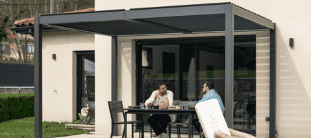 Elektrisk bioklimatisk pergola